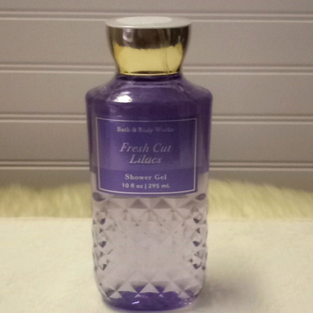 B&BW Fresh Cut Lilacs Shower Gel